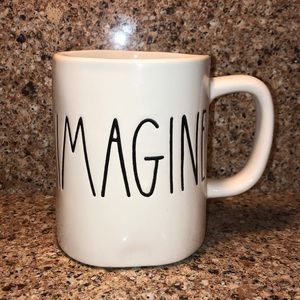 Rae Dunn “IMAGINE” coffee mug.